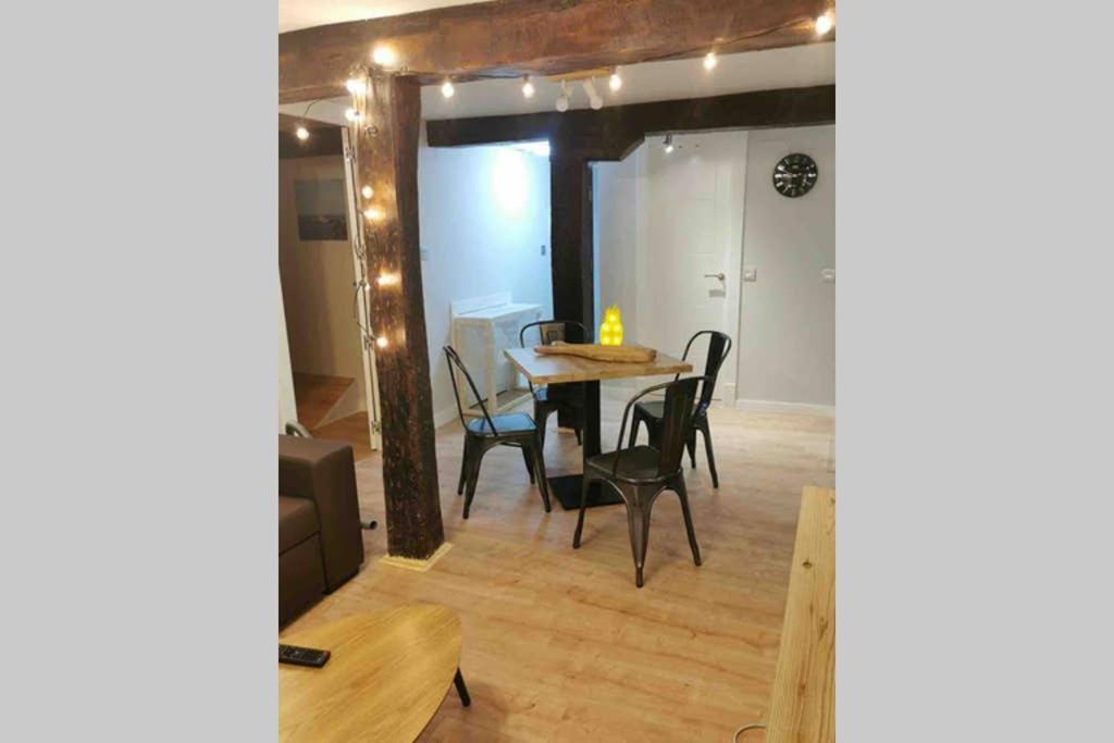 Acogedor Apartamento En El Centro De Santander Apartment Bagian luar foto